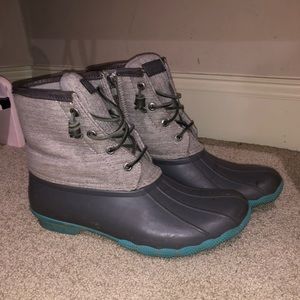 Sperry rain boots